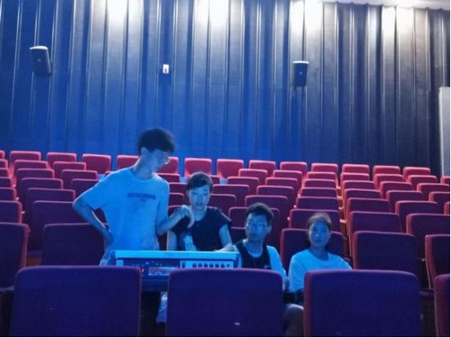 2020 战疫 校园原创灯光秀 剧院剧场学生管理服务团队灯光秀系列